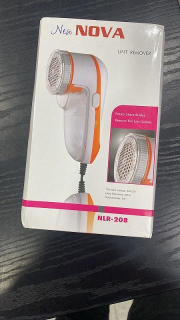 Nova Fabric Lint Remover – Battery Operated for Woollens
